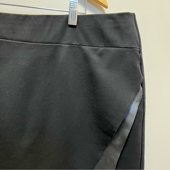 ADDITION Elle Michel Studio Black Skirt Size 24 - Picture 3 of 7